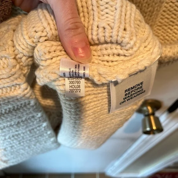 NWT Gap Angora Blend Cable Knit Sleeveless Turtleneck Sweater Dress Size Small - Picture 8 of 9